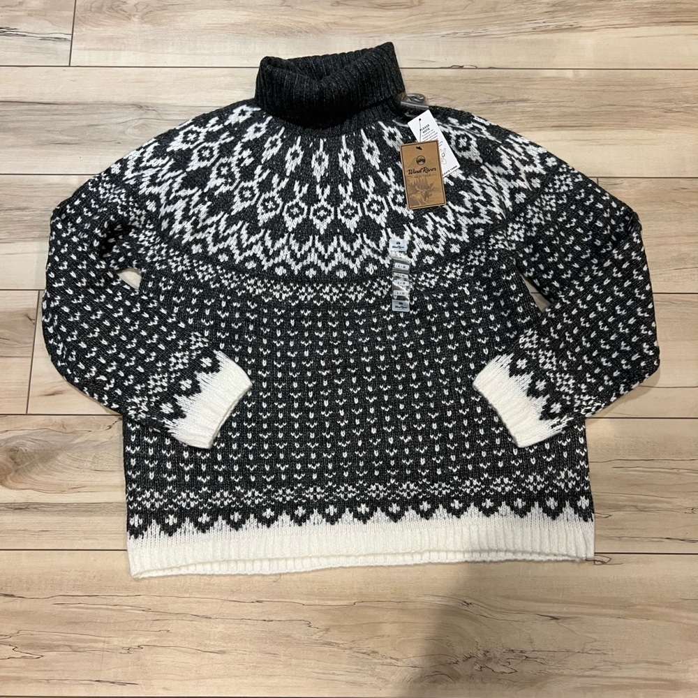 Black and White Patterned Turtleneck Sweater NWT